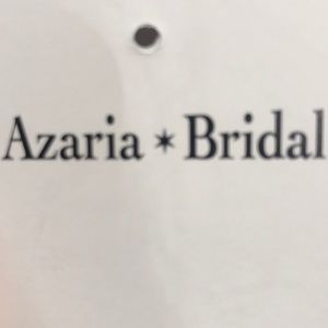 Meet your Posher, Azaria